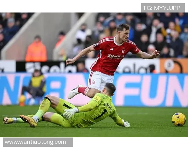 德甲焦点战：莱红牛主场迎战勒沃库森，攻防对决剑拔弩张